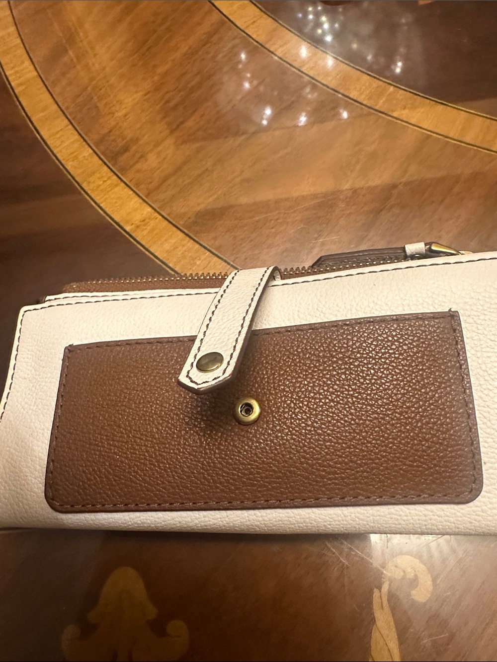 Women's Two-Tone Brown and Cream Leather Wallet